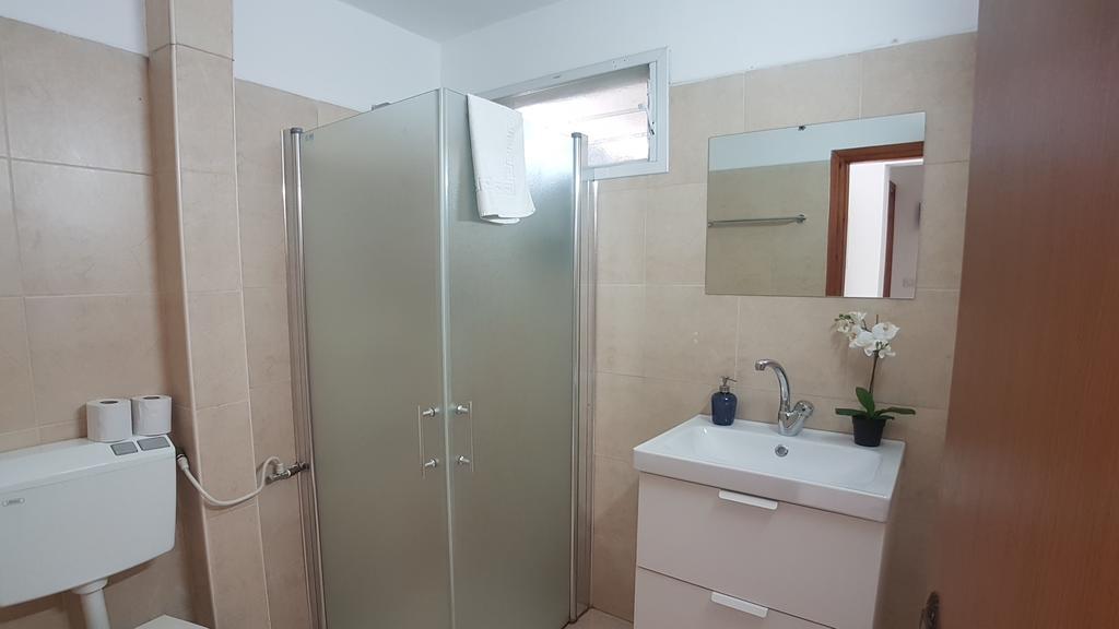 Hili Apartments Tiberias Exterior foto